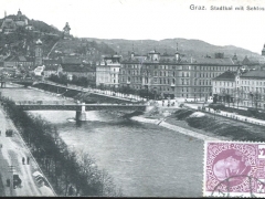 Graz Stadtkai mit Schlossberg
