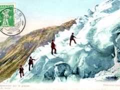 Ascension sur le glacier