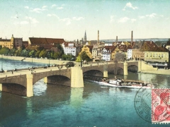 Basel mittlere Rheinbrücke mit Klein Basel und Kaserne