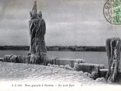 Bise glaciale a Geneve Au port Noir
