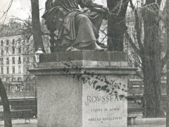 Geneve Monument de Jean Jacqpues Rousseau
