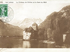 Lac Leman Le Cheteau de Chillon et la Dent du Midi