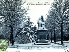Lausanne Le Monument Vinet et la place Montbenon en hiver