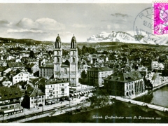 Zürich Grossmünster vom St Petersturm aus