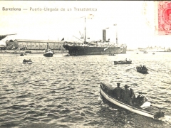 Barcelona Puerto Llegada de un Trasatlantico