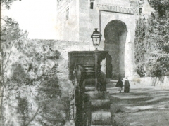 Granada Alhambra Puerta judiciaria Exterior