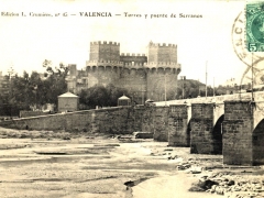 Valencia Torres y puente de Serranos