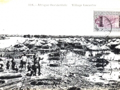 Village Lacustre