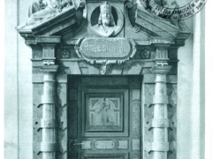 Staromestska Radnice Mramorovy portal