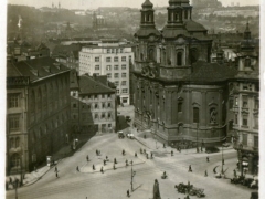 Prag Altstädter Ringplatz mit Husdenkmal