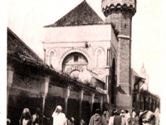 Tunis Rue Sidi Ben Ziad et mosquee