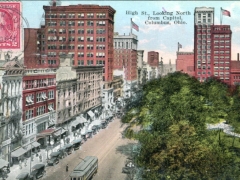 Columbus High St looking North from Capitol