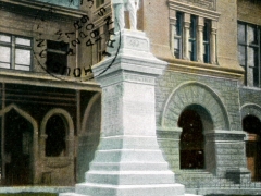 Houstan-Texas-Dick-Dowling-Monument-in-City-Hall-Grounds
